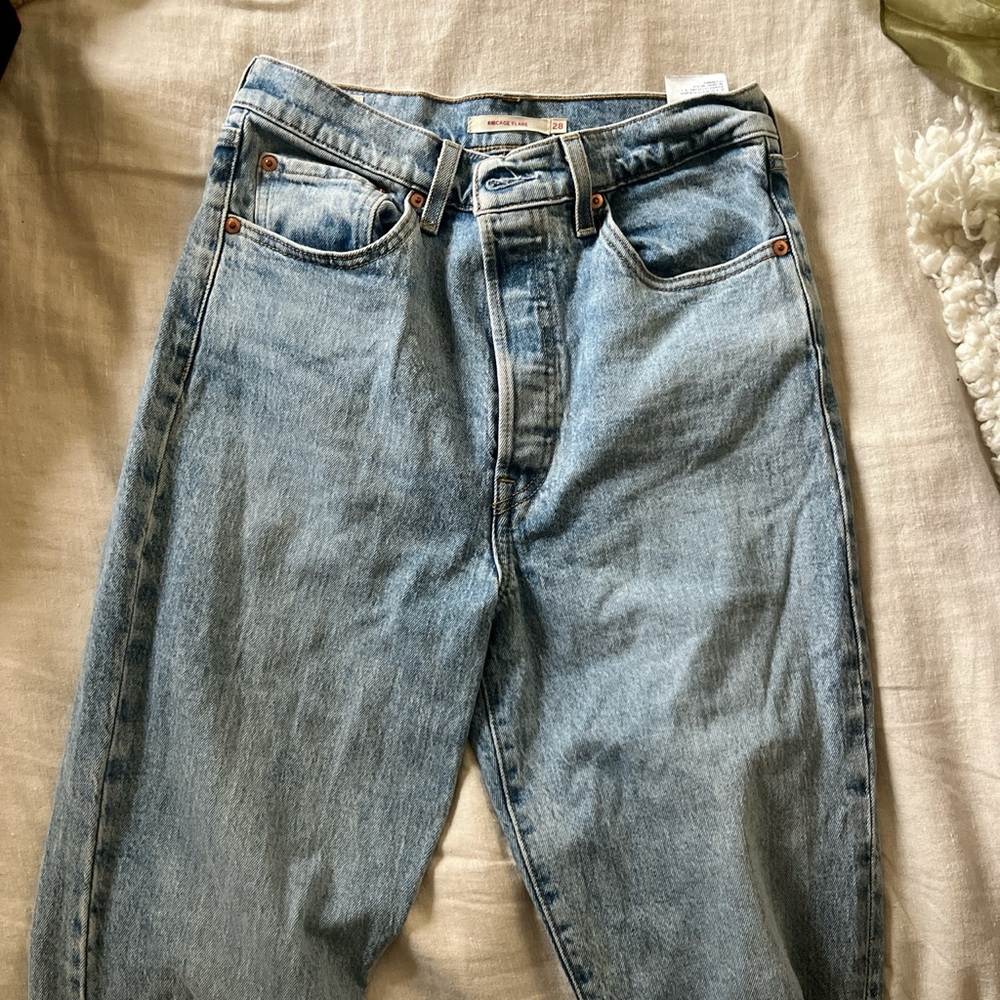 Levi’s rib cage flare jeans. in excellent condition!